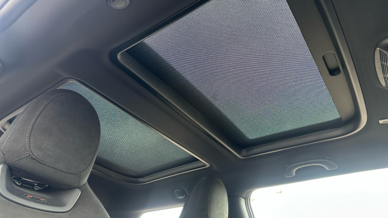 MINI Hatchback 2.0 Cooper S Sport II 3dr Auto Petrol Hatchback